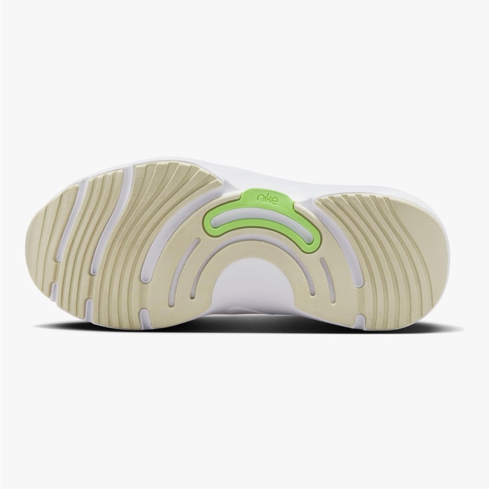 NIB NIKE IN-SEASON TR 13​ - Picture 3 of 9